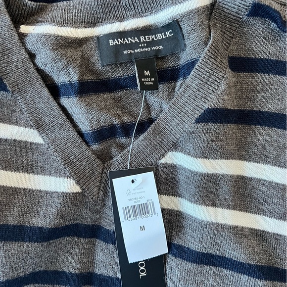 Banana Republic NWT Merino Wool Striped Pullover Sweater, Warm Gray + Navy, M - Picture 4 of 9